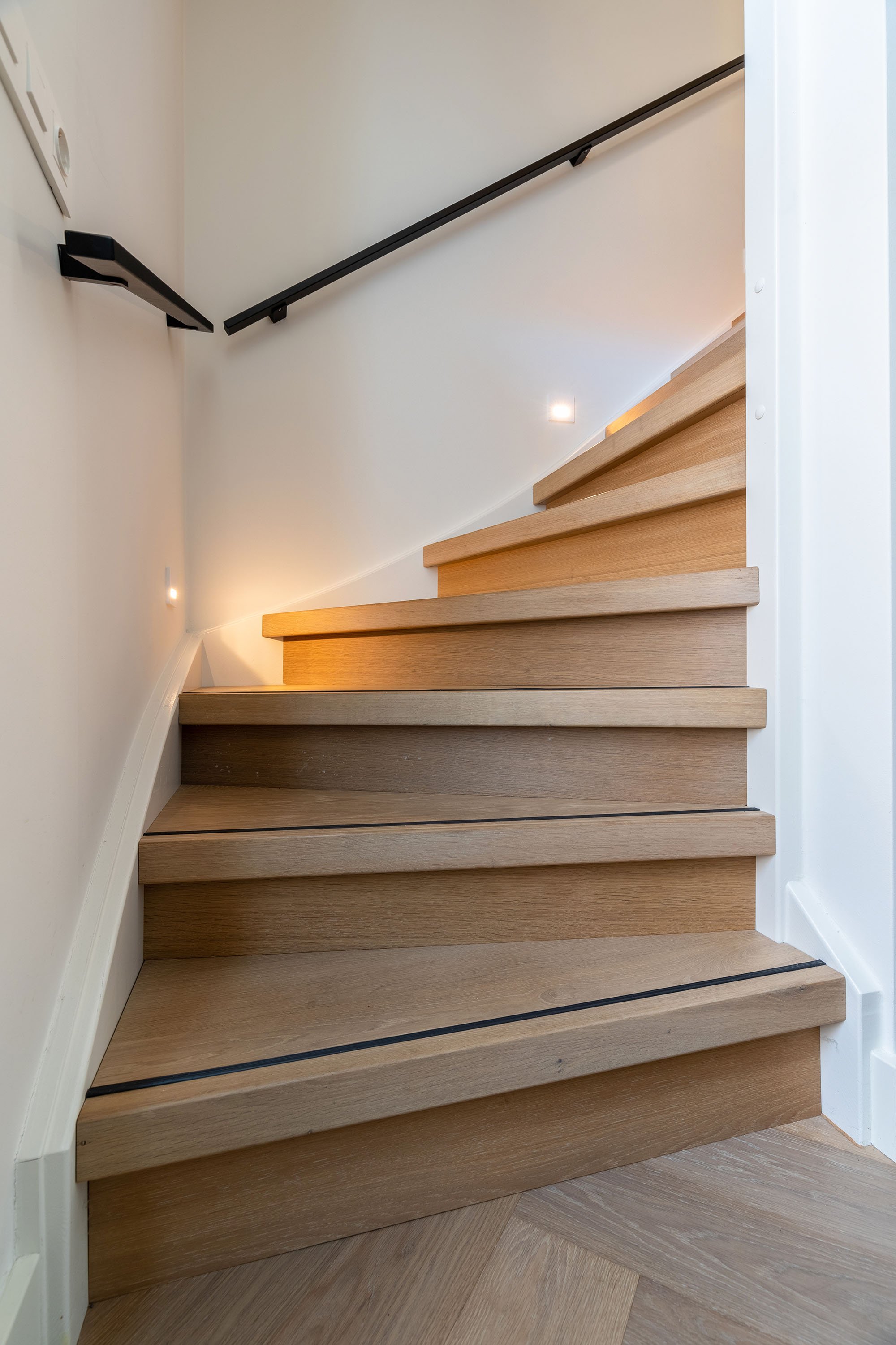 traprenovatie met anti slip strips